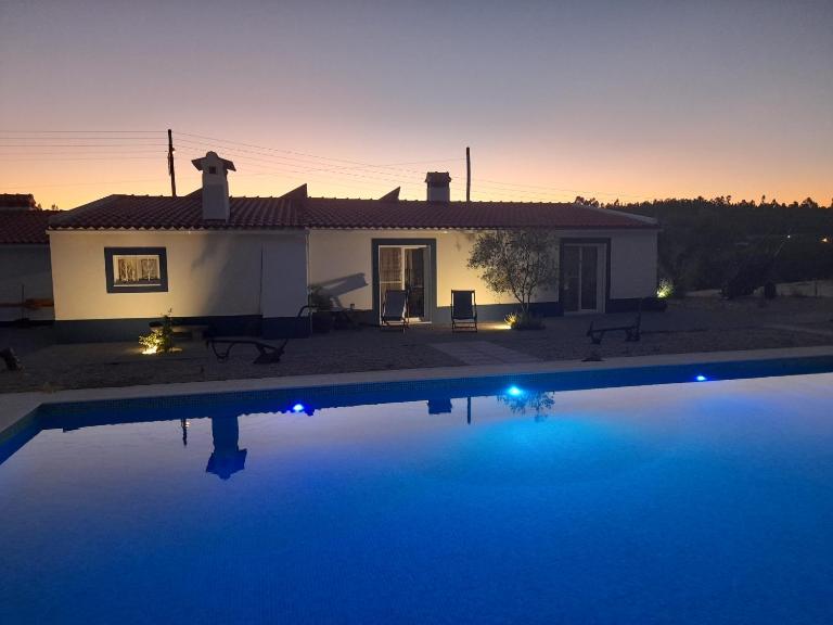 Monte das Rolas - A Serenidade mora Aqui! - B&B Ferraria