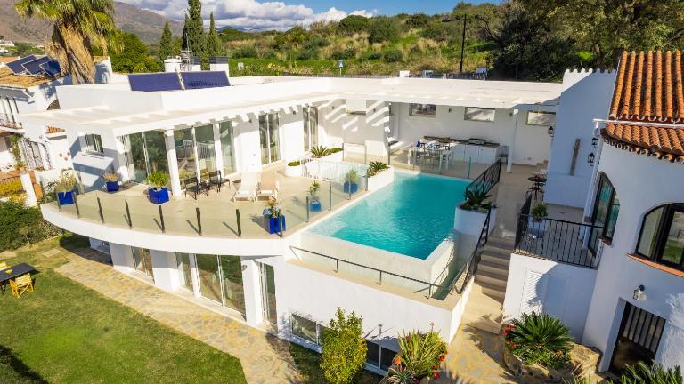 Villa Hesla - B&B Estepona