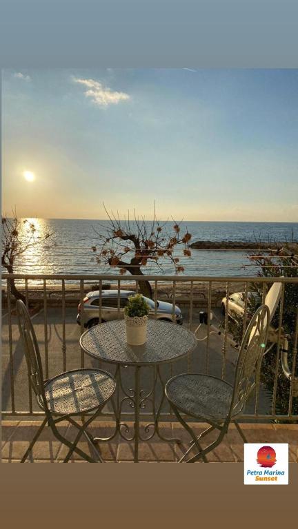 Petra Marina Sunset Junior - Bed and Breakfast Pisciotta