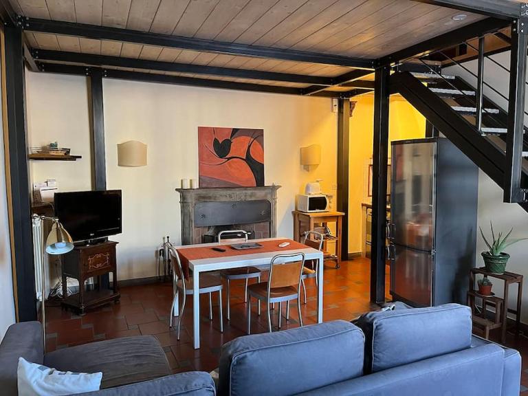 Nice and quiet loft 5 minutes walk from the Duomo - Bed and Breakfast Florence