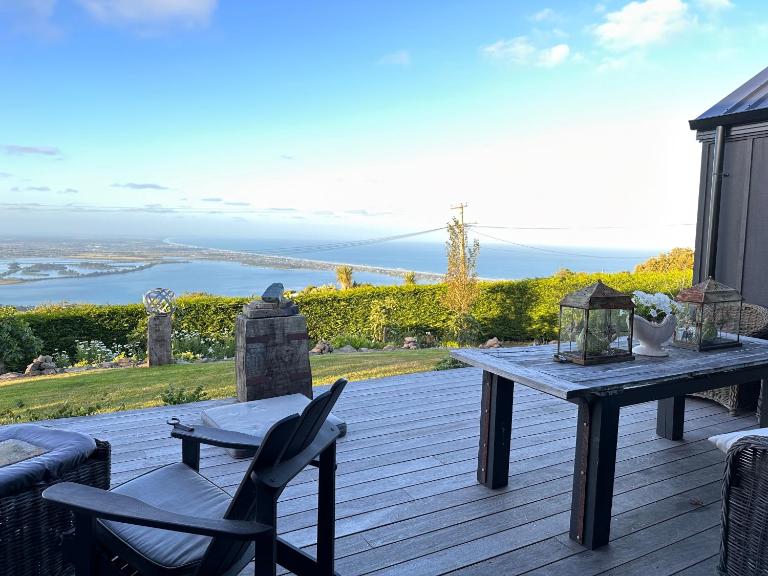 340 Degrees Alps & Sea Eco Living - B&B Christchurch