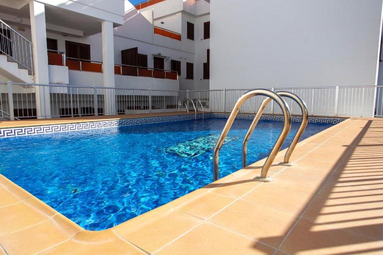 Apartamento a 50 metros de la playa, Luminoso y acogedor - Bed and Breakfast Oliva