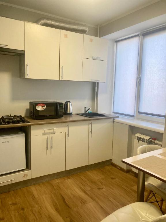 Apartment Avenue View - Bed and Breakfast Kamyanets-Podilskyi