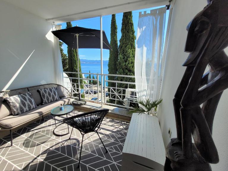 BIG-BLUE Bayview Paradise in Opatija - Ferienwohnung Ičići