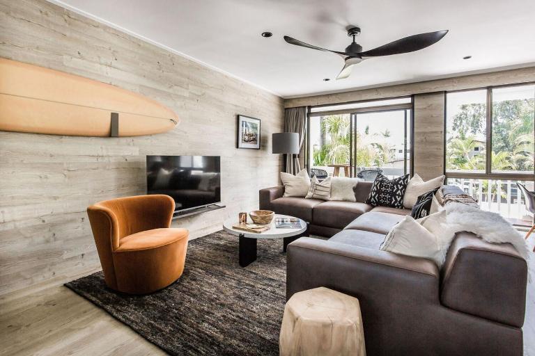 The Beach Lodge style and location in one great apartment - B&B Noosa Heads