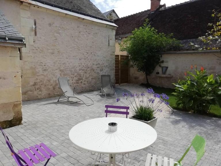 Charmante maison de village en Val de Loire - Chambres d'hôtes Rivarennes