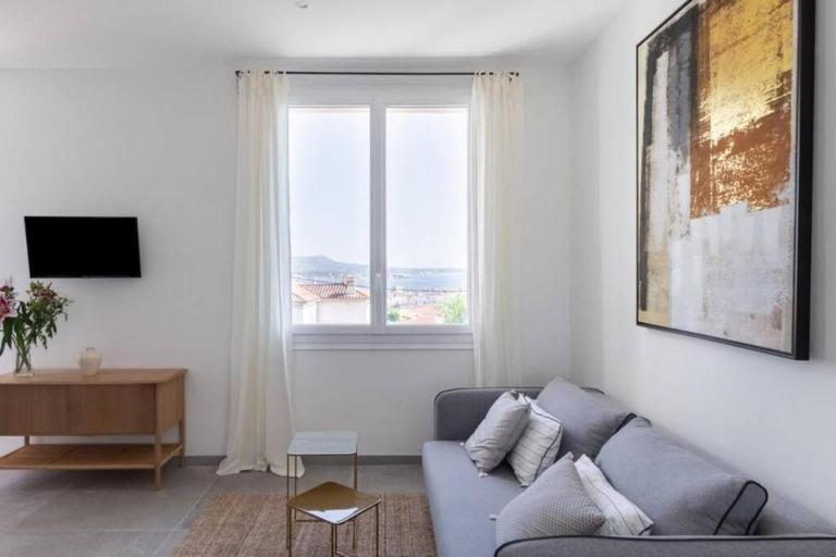 Petit Paradis à Sanary avec Vue Mer Wifi et Clim - B&B Sanary-sur-Mer