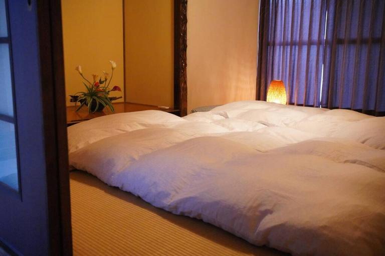 吉田邸　古民家の落ち着いたお家 - B&B Sakaidechō