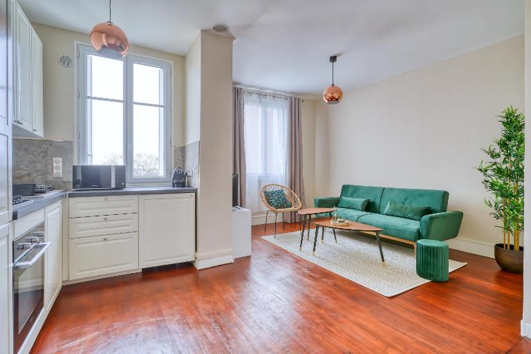 Cosy apartment 15 min from Paris, Expo Park, CDG Airport, 8 min Stade France - free car park - B&B Aulnay-sous-Bois