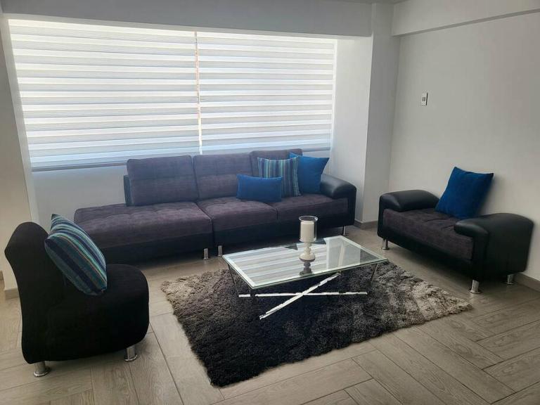 Aurora Guest House - Luxury Apartment - B&B Huaraz