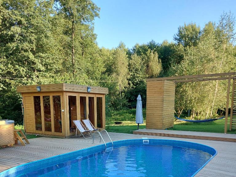 Dom przy lesie - B&B Wielgie