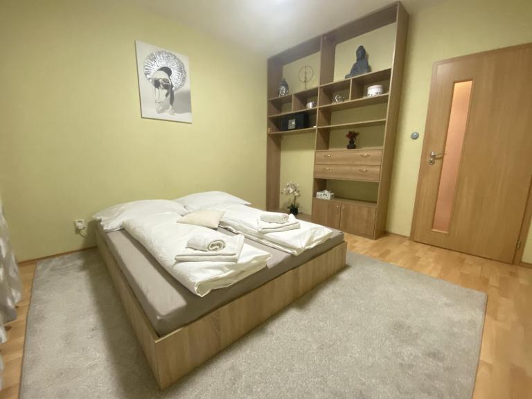 Apartmán Jasmin Levice - B&B Levice
