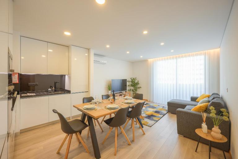 Alameda 74 Luxury Apartment & Parking by Home Sweet Home Aveiro - Ferienwohnung Aveiro