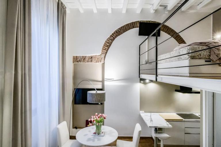 Cozy and Classy Nest - B&B Milán