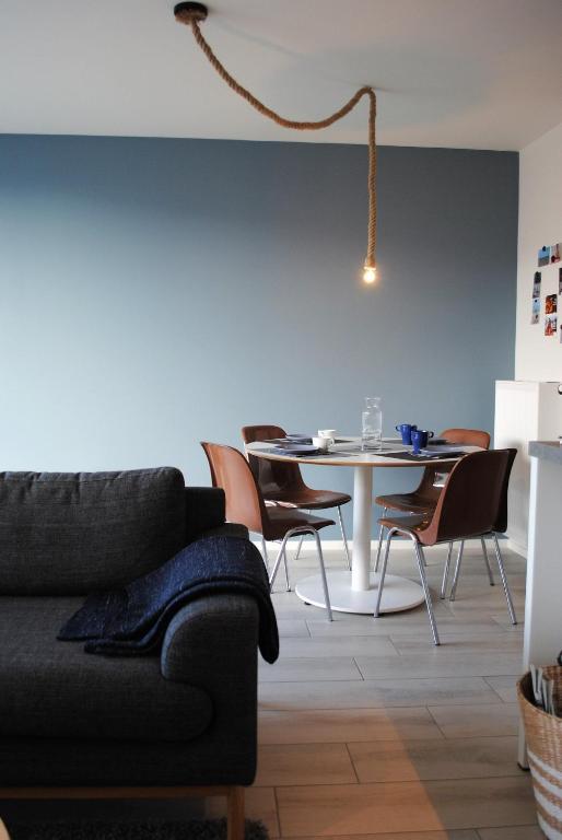modern, gezellig vakantieappartement met ruim terras en garage in Oostende - B&B Ostend