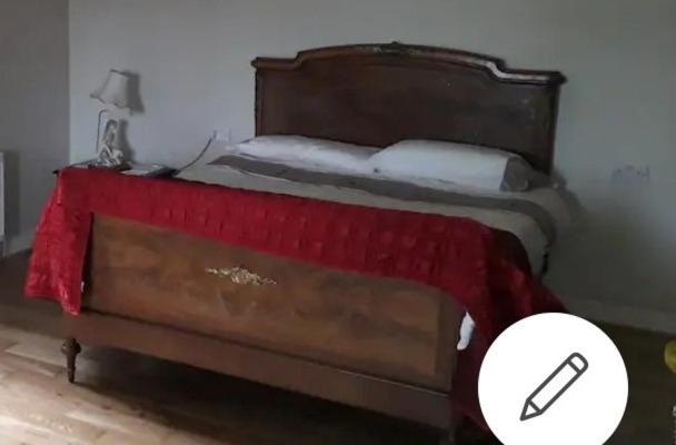 King Size Bed, Private Parking, Centrally Located - B&B Kilkenny
