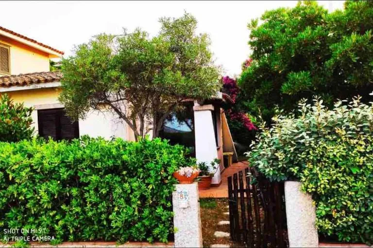Villetta con vista mare, spiaggia a 200 metri - B&B Cannigione