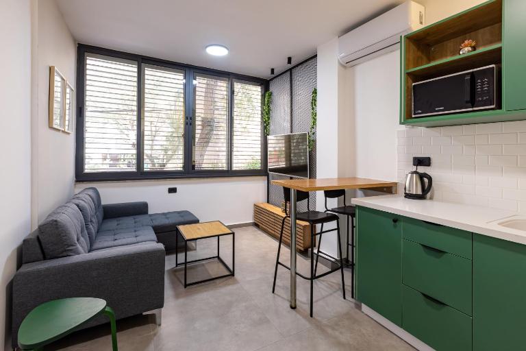 Boutique Central old town Apartment - Bed and Breakfast Beër Sjeva