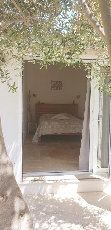 chambre indépendante avec jardin privatif - B&B La Londe-les-Maures
