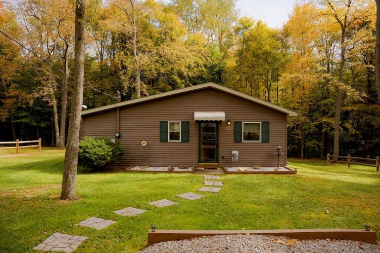Maple Creek Cabin, minutes from Cook Forest, ANF - B&B Marienville