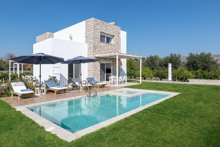 Ossiano Pool Villas,Heating Pool, 2 min drive to Haraki Beach & 10 min to Lindos - Ferienwohnung Haraki