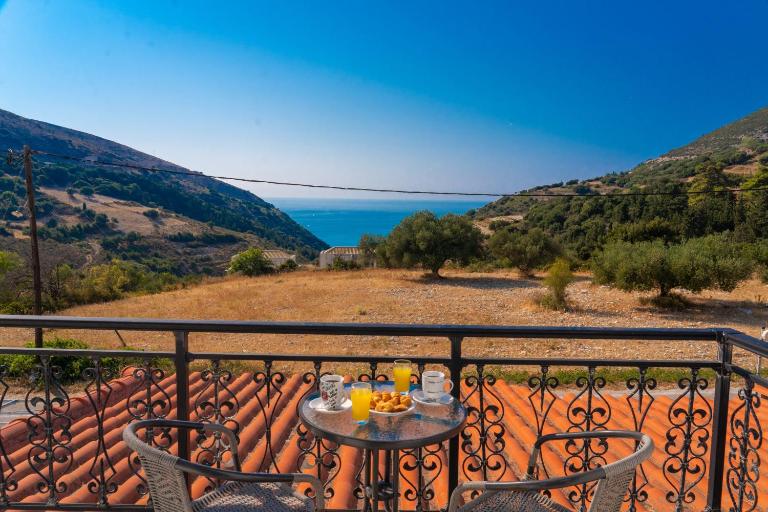 Myrtos View Apartments - B&B Anomeriá