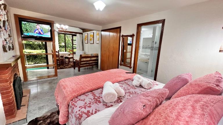 Pousada Lago Azul - B&B Monte Verde