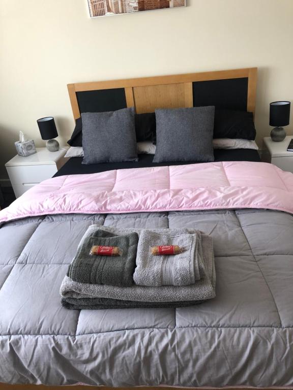 Cosy room near beaches, Charlestown and on main bus route to Fowey - B&B St Austell