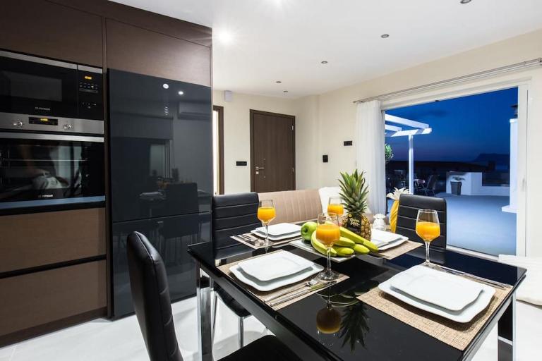 Home Sweet Home - Big Balcony with Great View - B&B Kissamos