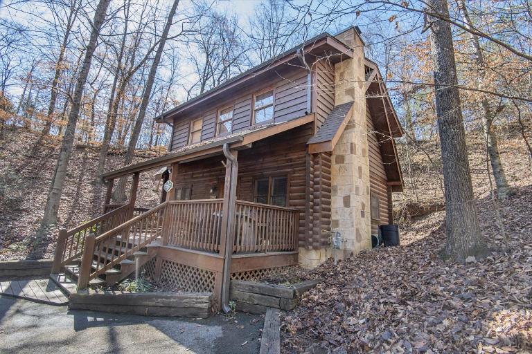 ER97 - Squirrel's Retreat - Close to the action in Pigeon Forge! cabin - Chambres d'hôtes Pigeon Forge