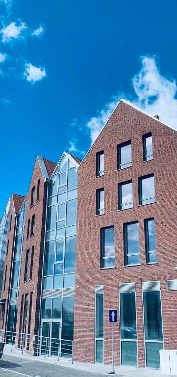 RIVER'S TOUCH Apartament Grand z widokiem na Odrę - Chambres d'hôtes Szczecin