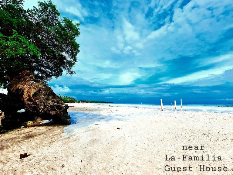 La-Familia Guest House - Bed and Breakfast Siquijor