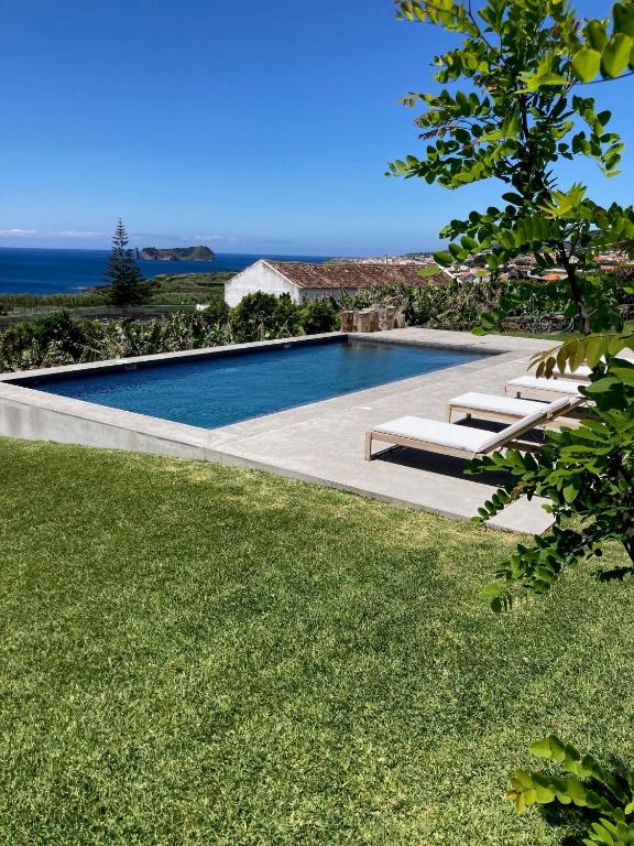 Guava Azores II - B&B Ribeira das Tainhas