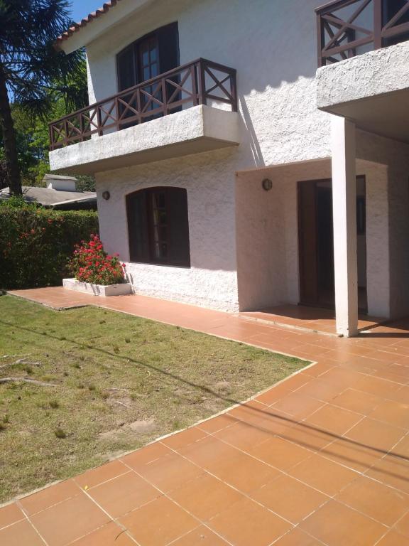 Apartamento independiente en planta baja. Zona residencial - Bed and Breakfast Piriápolis