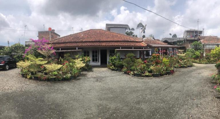 Villa Situ Citiwu Ciwidey - Chambres d'hôtes Ciwidey