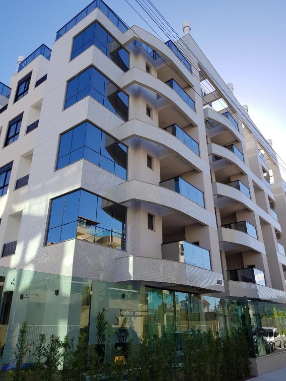 Apartamento Amplo próximo Praia - Bed and Breakfast Governador Celso Ramos