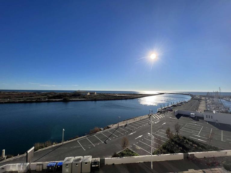 T3 avec terrasse, parking et vue mer pour 6 à Valras-Plage - FR-1-701-34 - B&B Valras-Plage