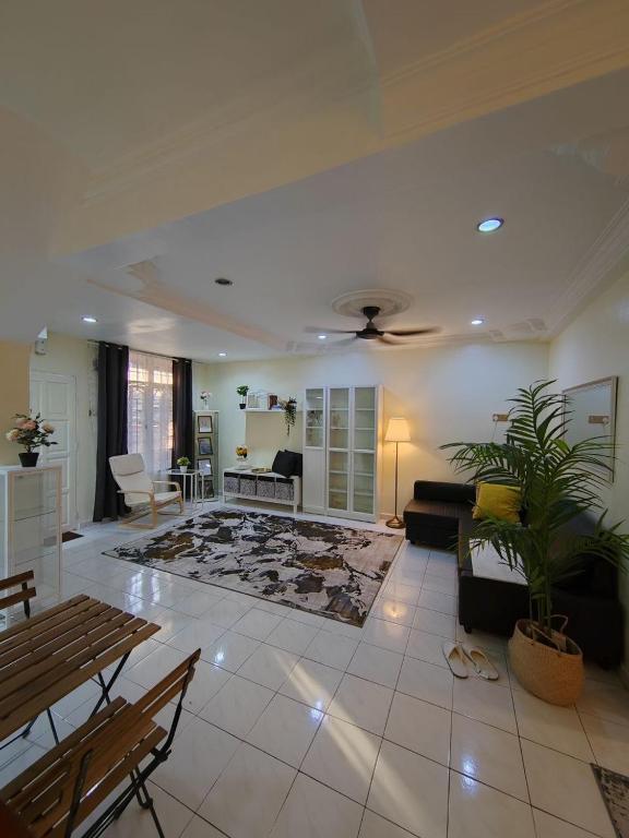 Bear Hill Vila - Homestay Melaka - B&B Malacca