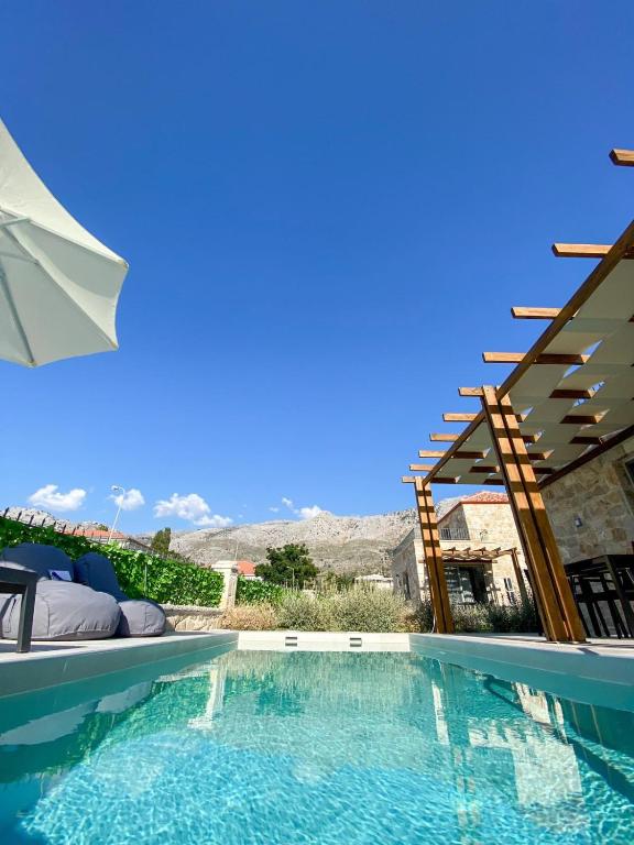 VILLAS BALATSOURAS - B&B Pálairos