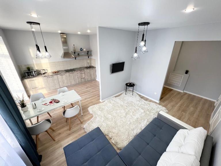 LUX в новом ЖК - B&B Pavlodar