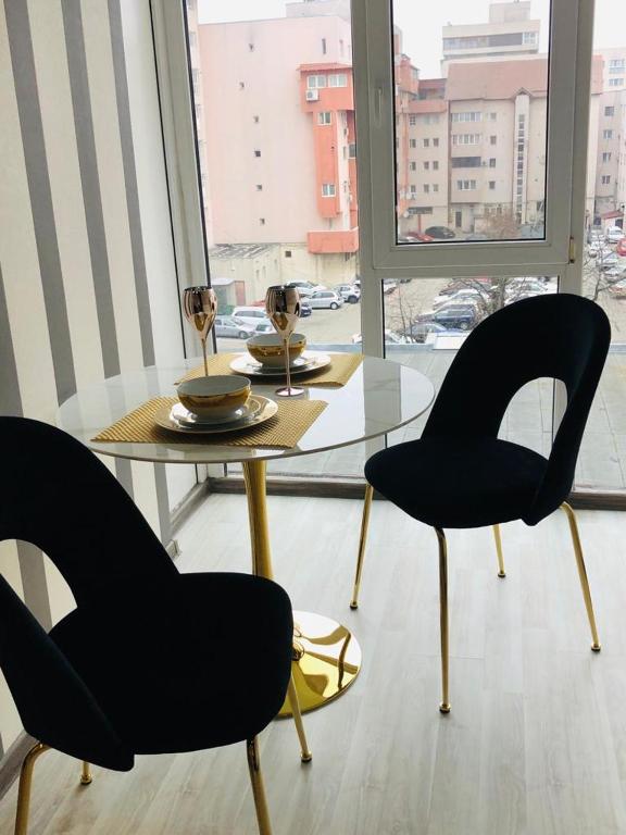 Garsoniera centru pietonal - Ferienwohnung Târgu Jiu
