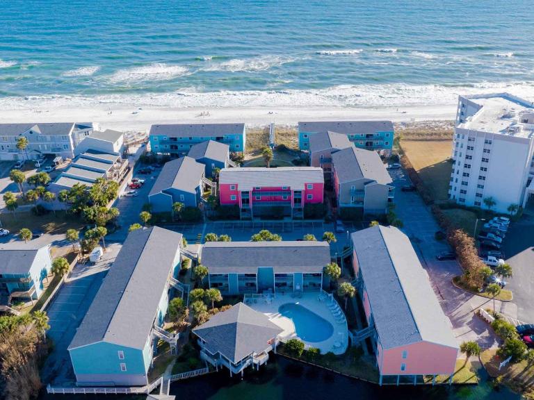 Villas on the Gulf #E7 - Flip Flop Inn - Bed and Breakfast Pensacola Beach