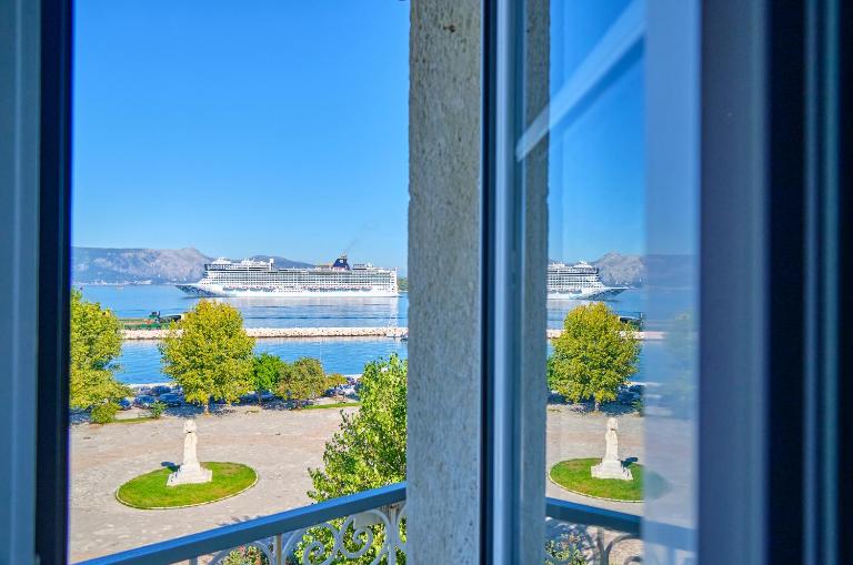 Anesis Apartment Corfu Town - Ferienwohnung Karyófyto
