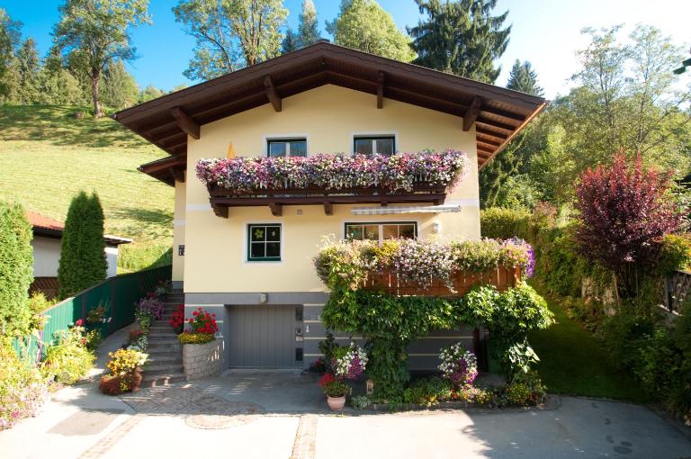 Haus Fritzenwallner Appartement 1 - Chambres d'hôtes Wagrain