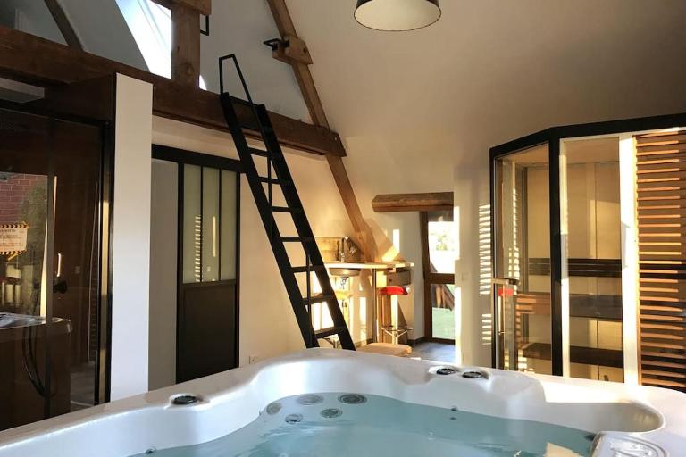 Spa privatif à la ferme - Haut de gamme - Atypique - Bed and Breakfast Bois-Grenier