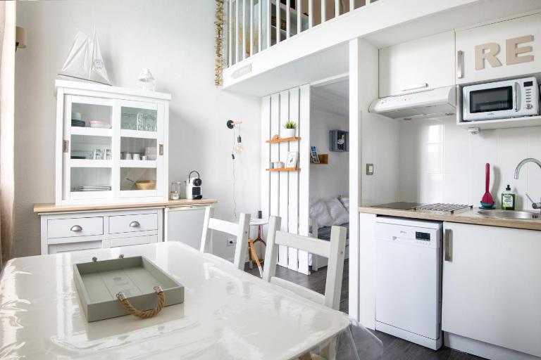 Les Mouettes Appartement cosy avec piscine - Ferienwohnung Saint-Martin-de-Ré