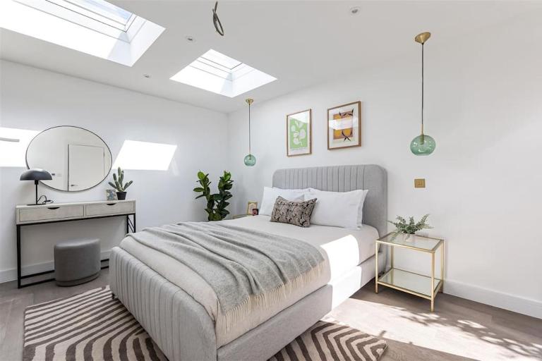 Cozy Leyton House with Garden and Small Terrace - Ferienwohnung London