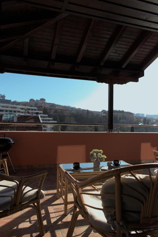 Medius Park Apartment - B&B Sandanski