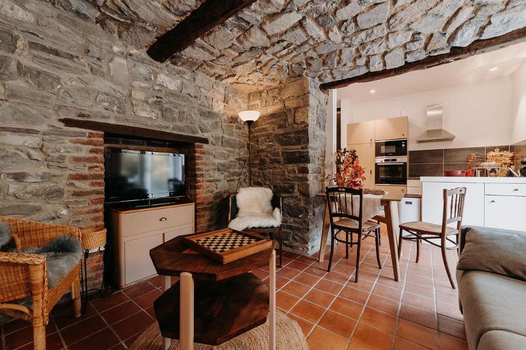 Tiny stone - Ferienwohnung Maredret