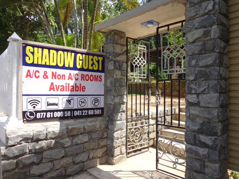 Shadow Homestay - B&B Mirissa city